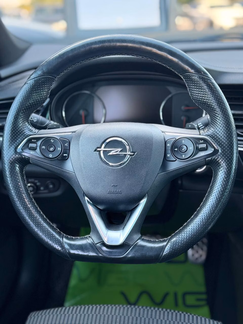 Opel Insignia фото 14