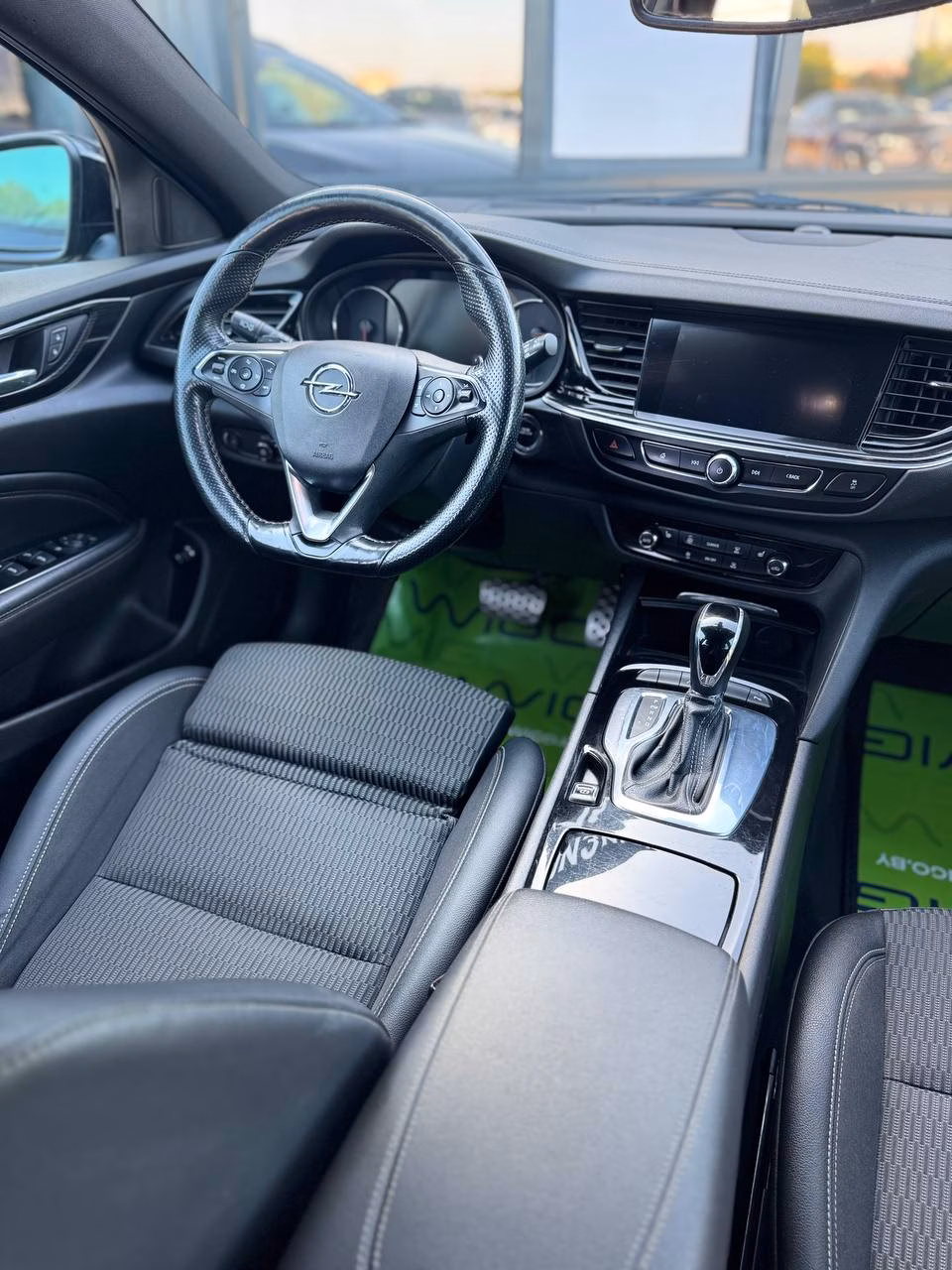 Opel Insignia фото 19
