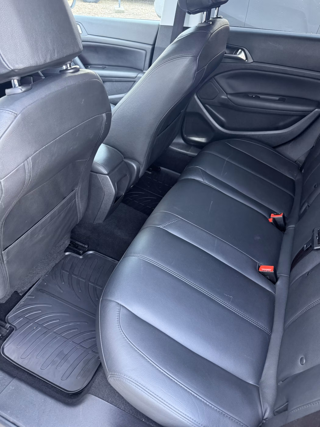 Peugeot 308 фото 8