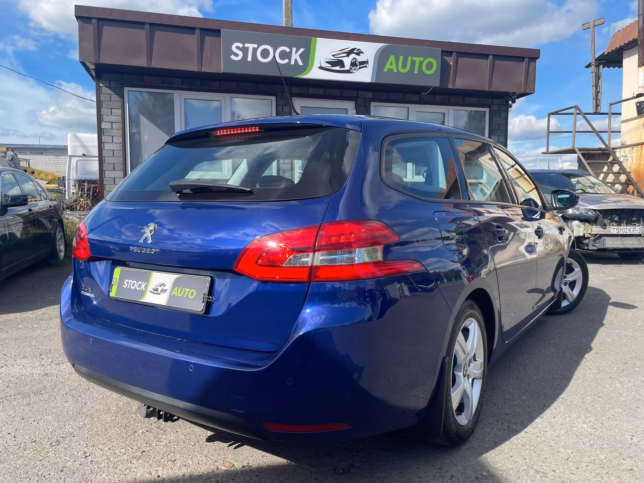Peugeot 308 фото 6