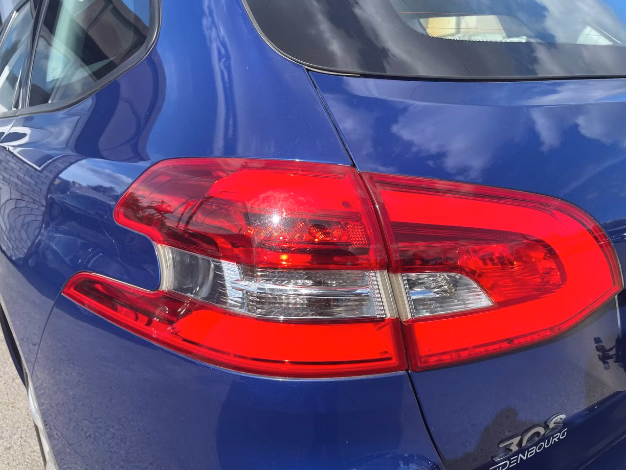 Peugeot 308 фото 9