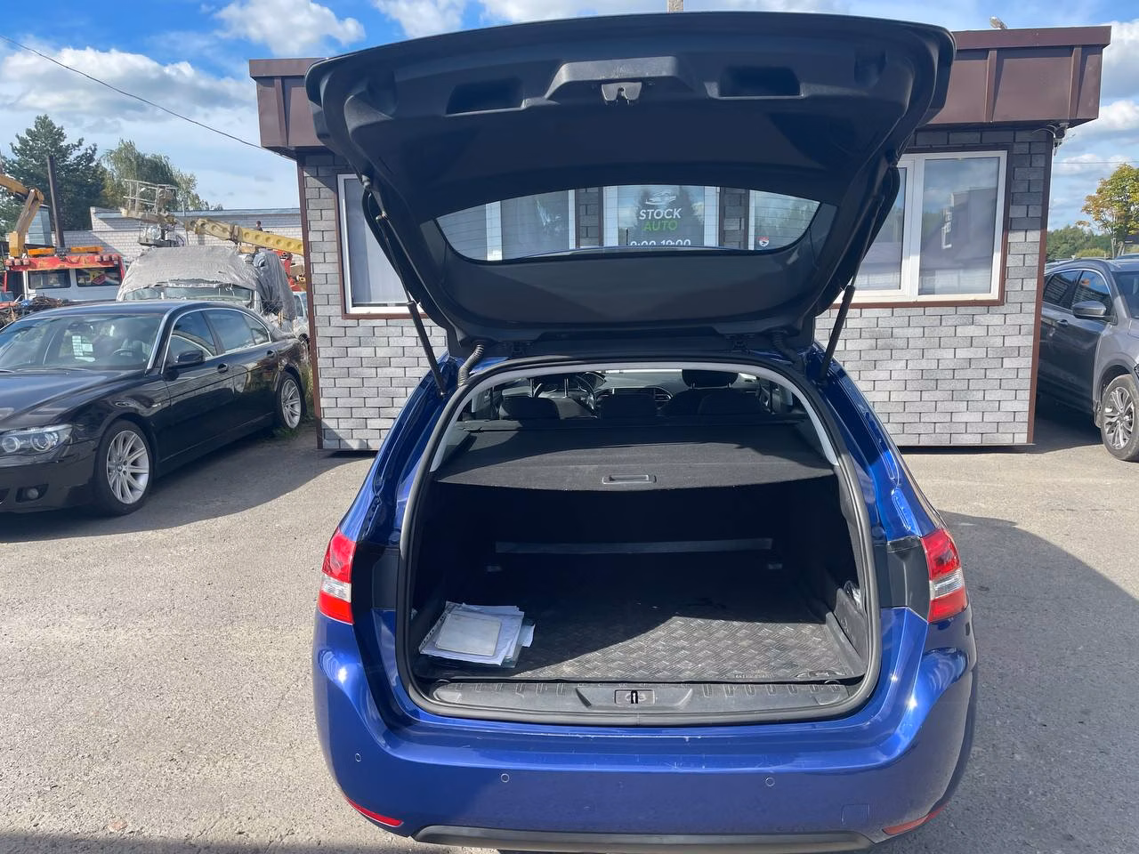 Peugeot 308 фото 10