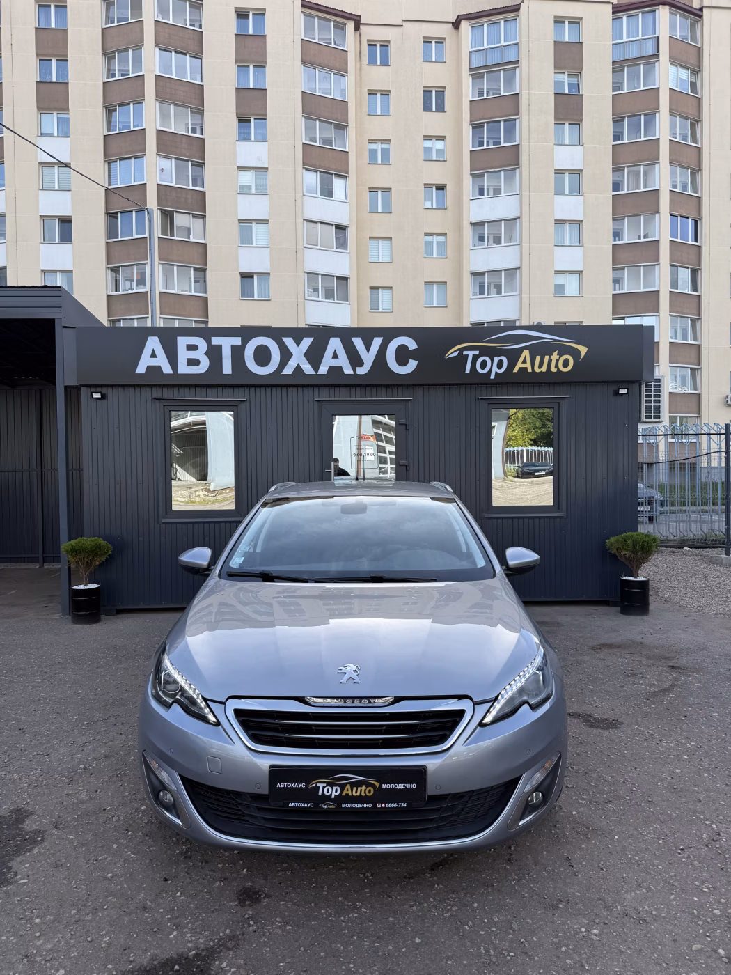 Peugeot 308 фото 2