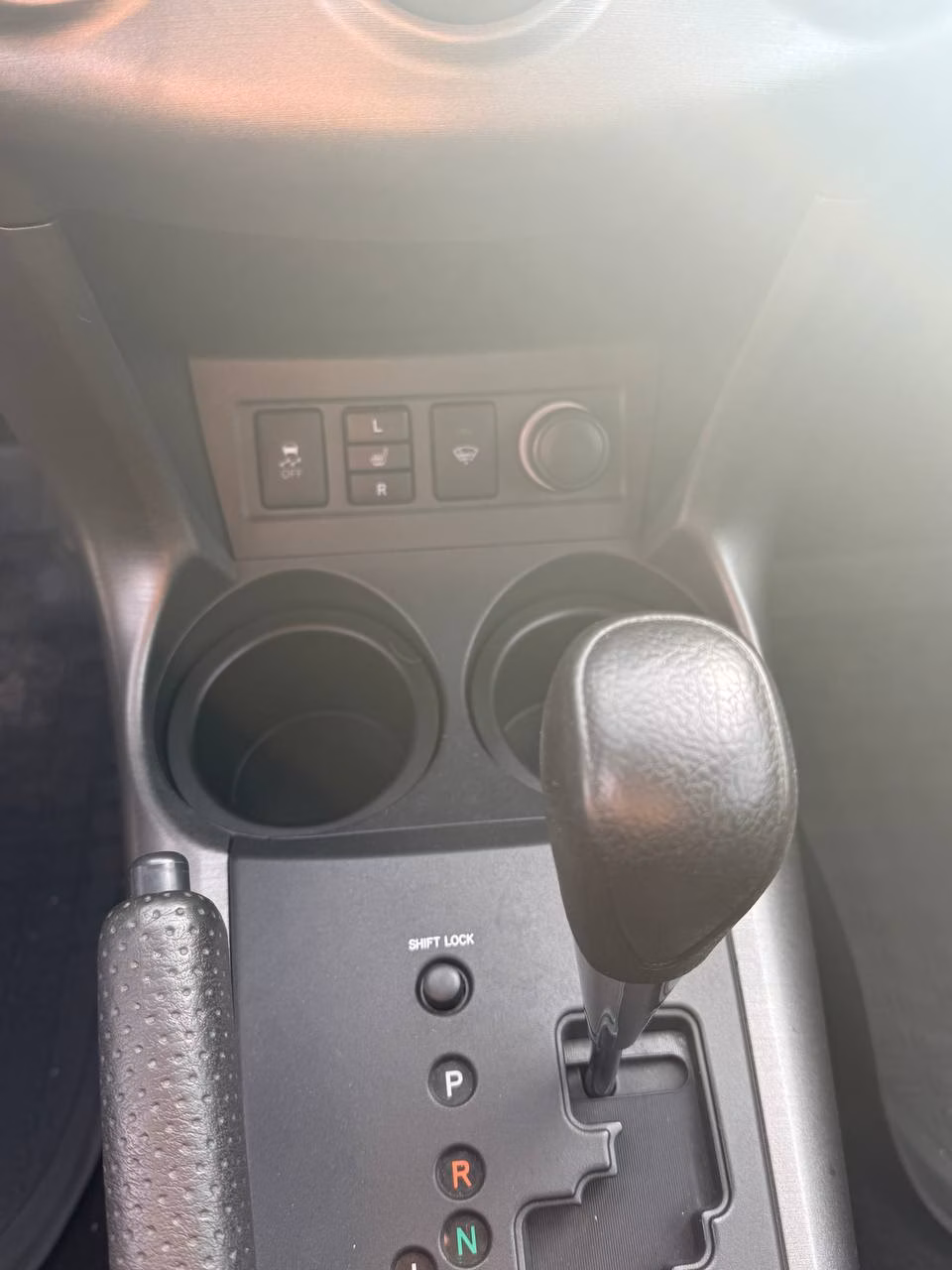 Toyota RAV4 фото 14