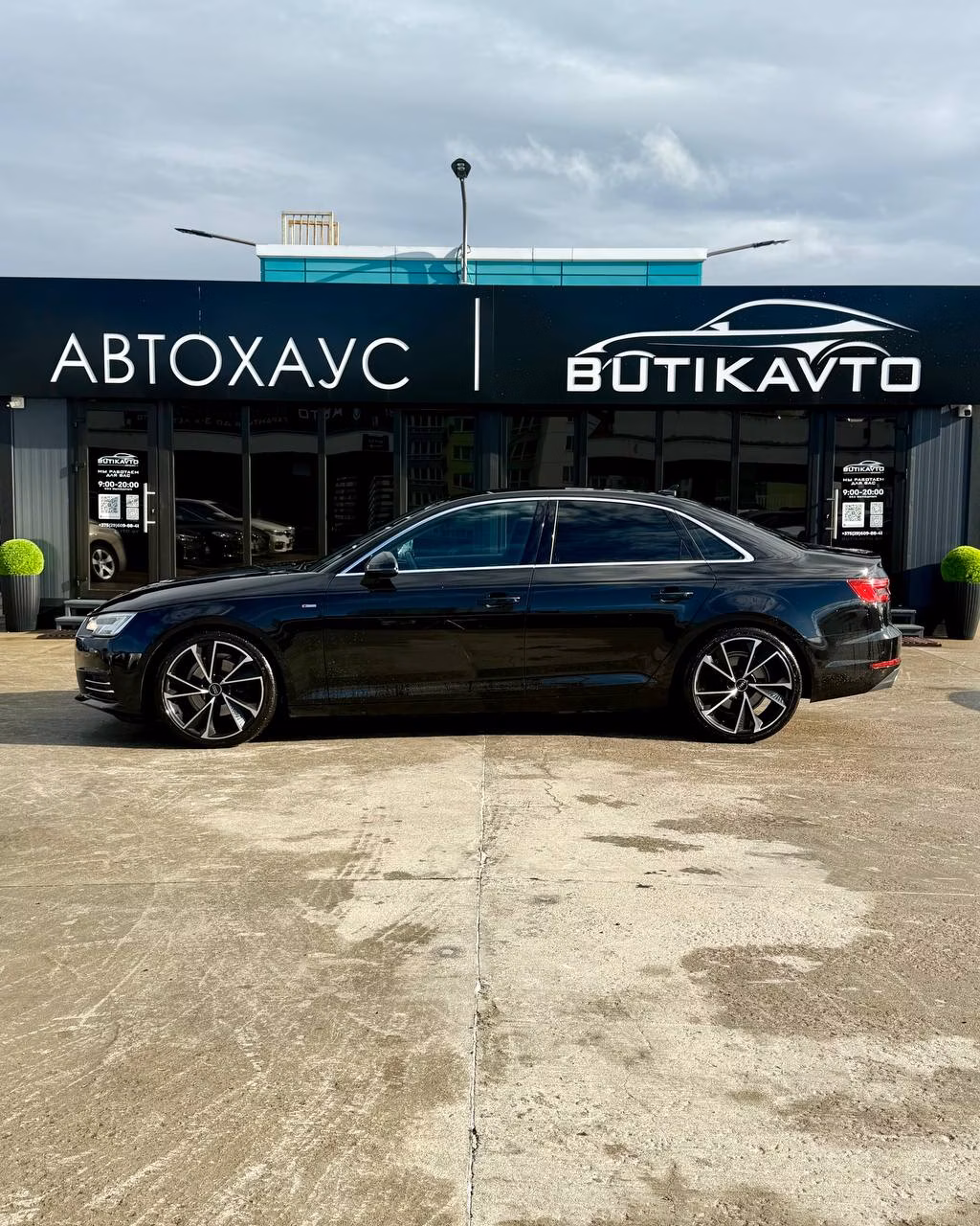 Audi A4 фото 7