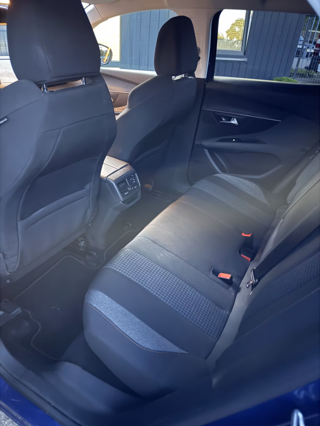 Peugeot 3008 фото 8