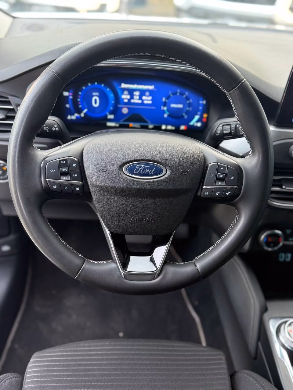 Ford Focus фото 15