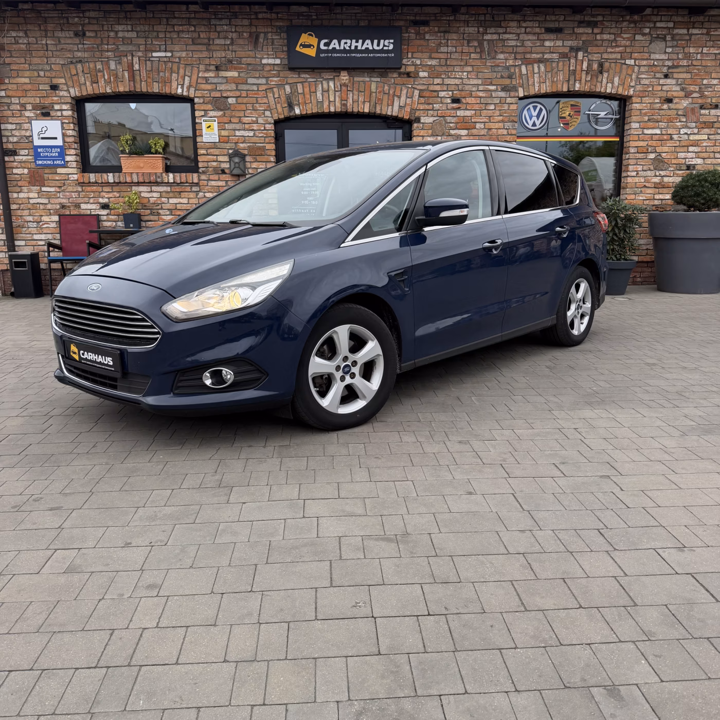 Ford S-MAX фото 3