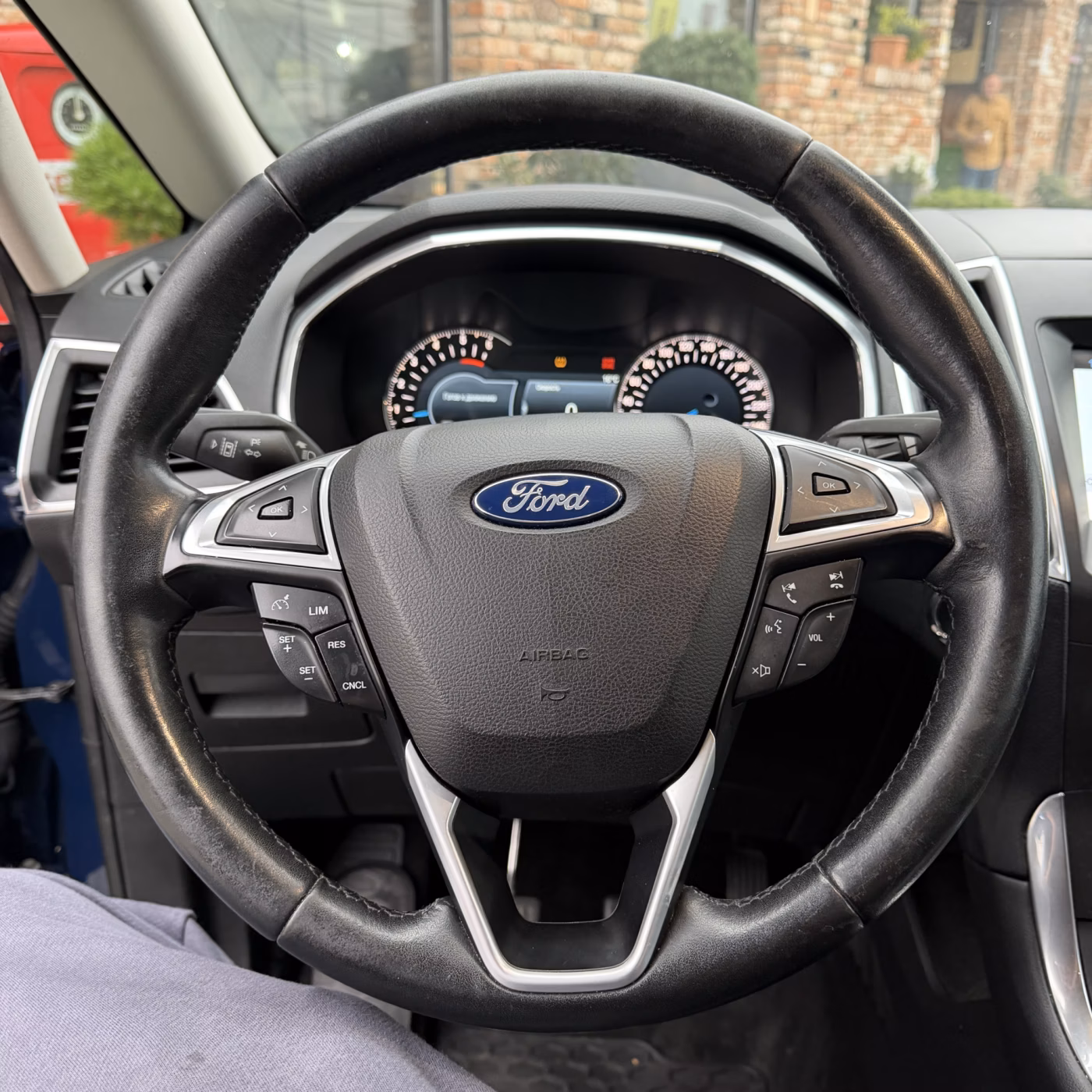 Ford S-MAX фото 13