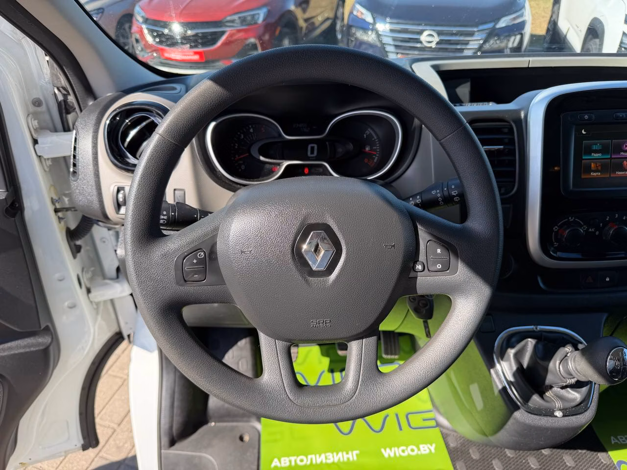 Renault Trafic фото 10