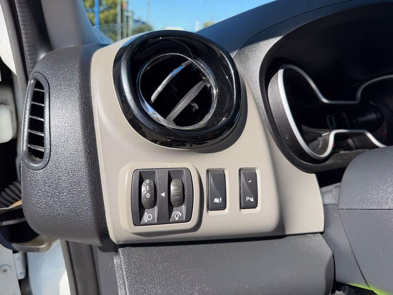 Renault Trafic фото 14