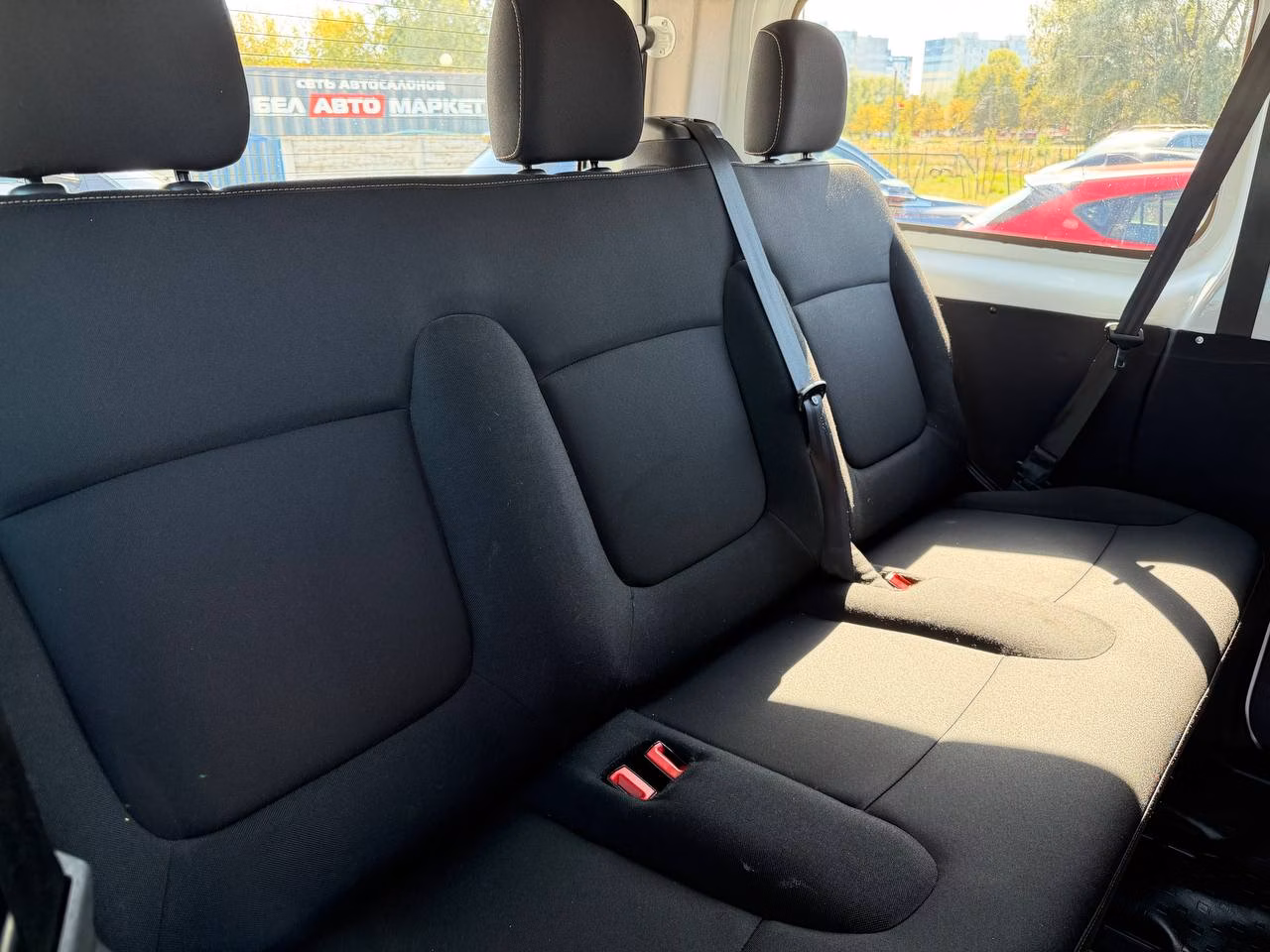 Renault Trafic фото 18