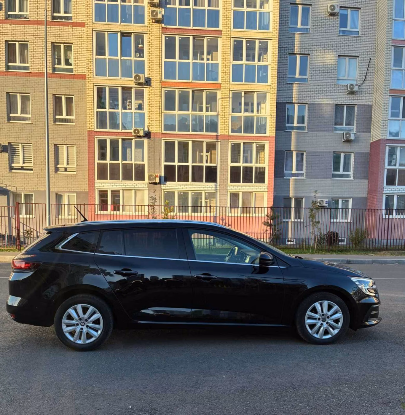 Renault Megane фото 3
