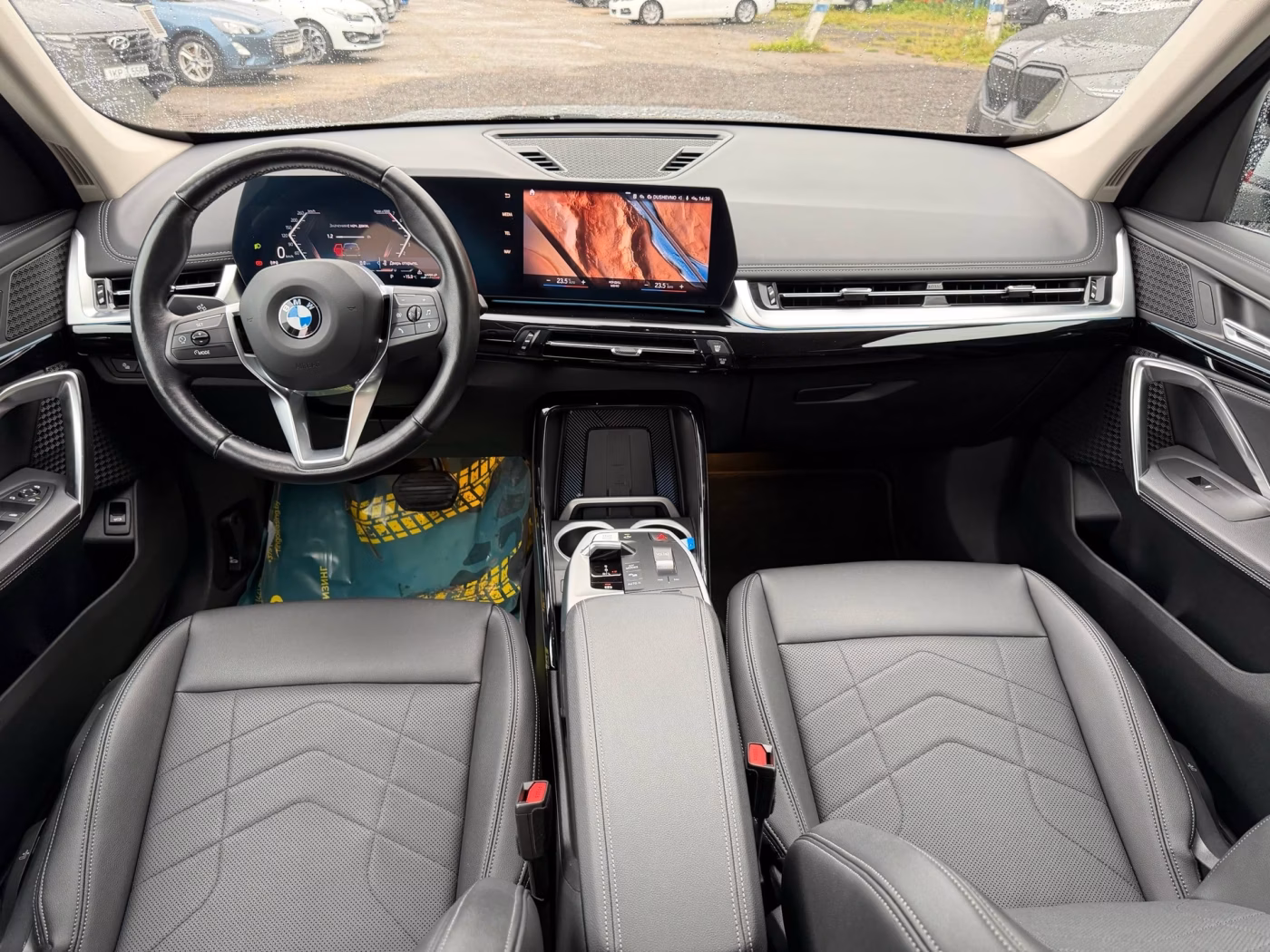 BMW X1 фото 10