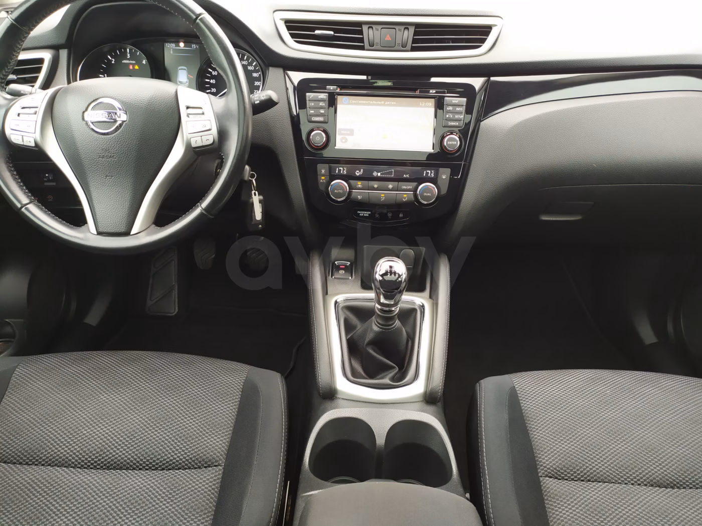 Nissan Qashqai фото 12