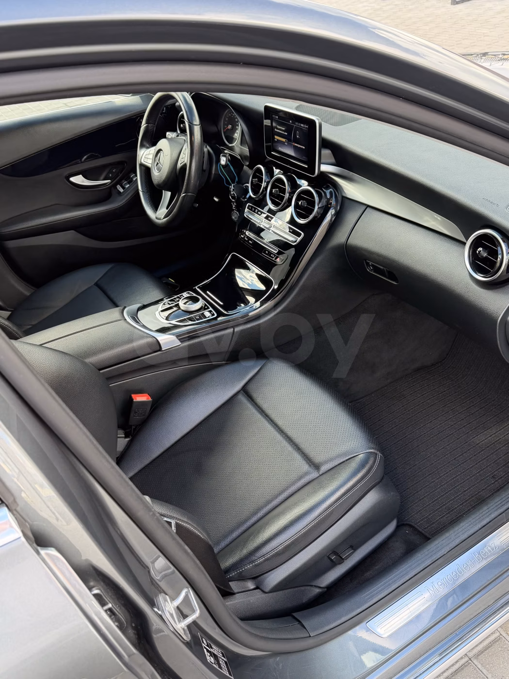 Mercedes-Benz C-Класс фото 13