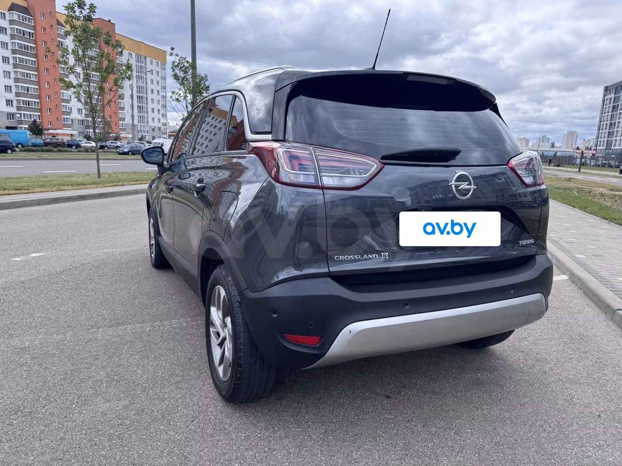 Opel Crossland X фото 5