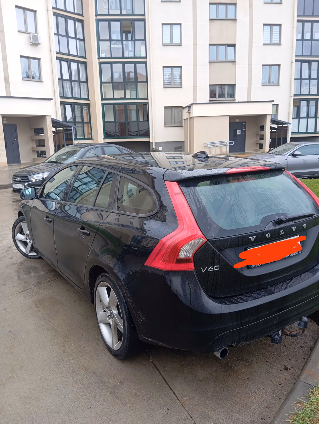 Volvo V60 фото 2