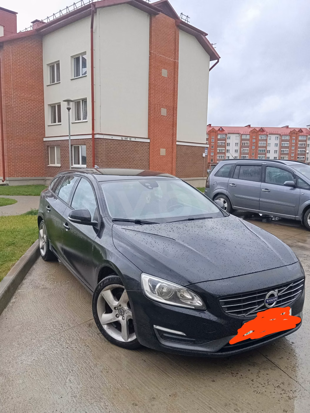 Volvo V60 фото 4
