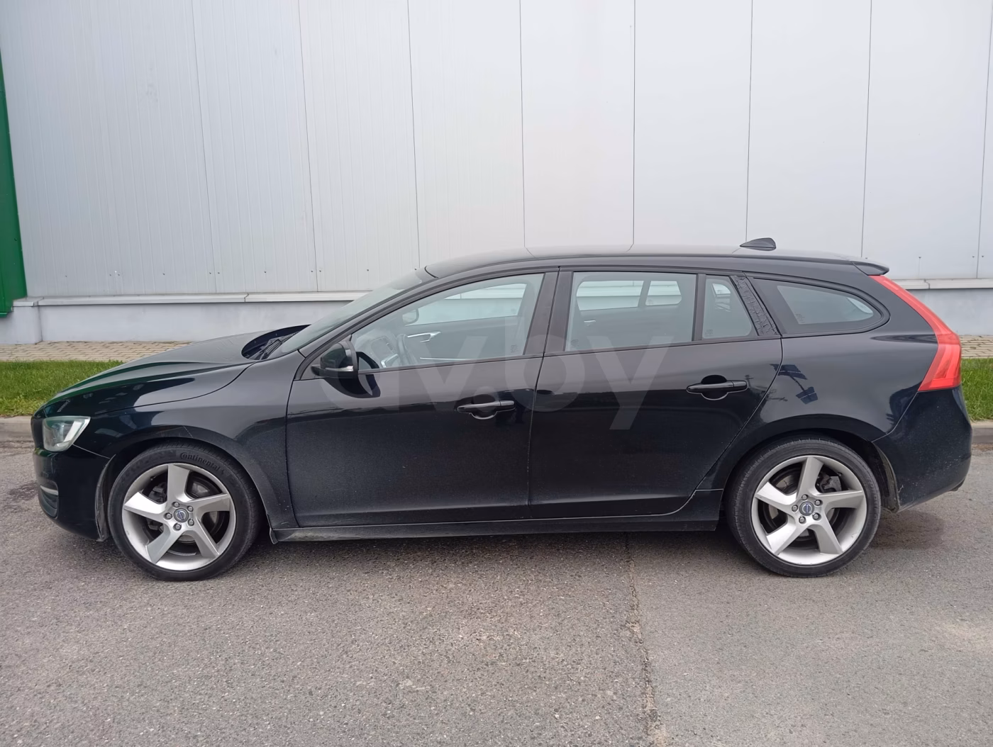 Volvo V60 фото 11