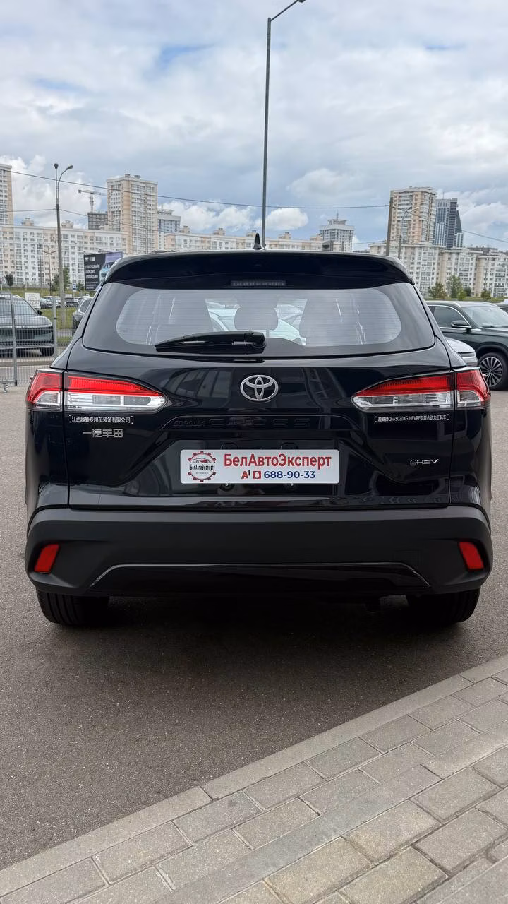 Toyota Corolla Cross фото 6
