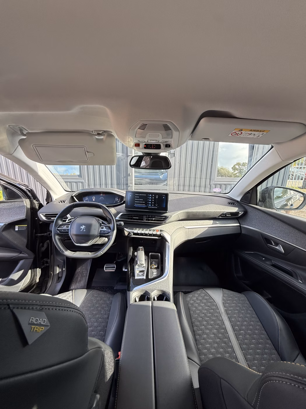 Peugeot 5008 фото 9