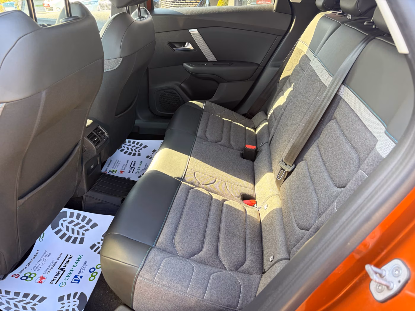 Citroen C4 фото 17