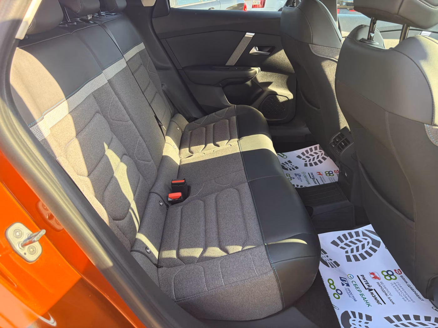 Citroen C4 фото 18