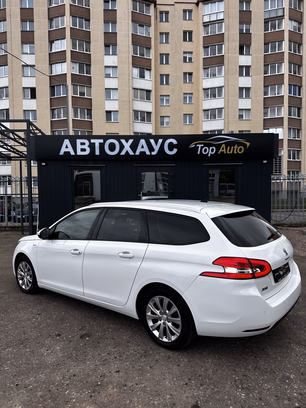 Peugeot 308 фото 6