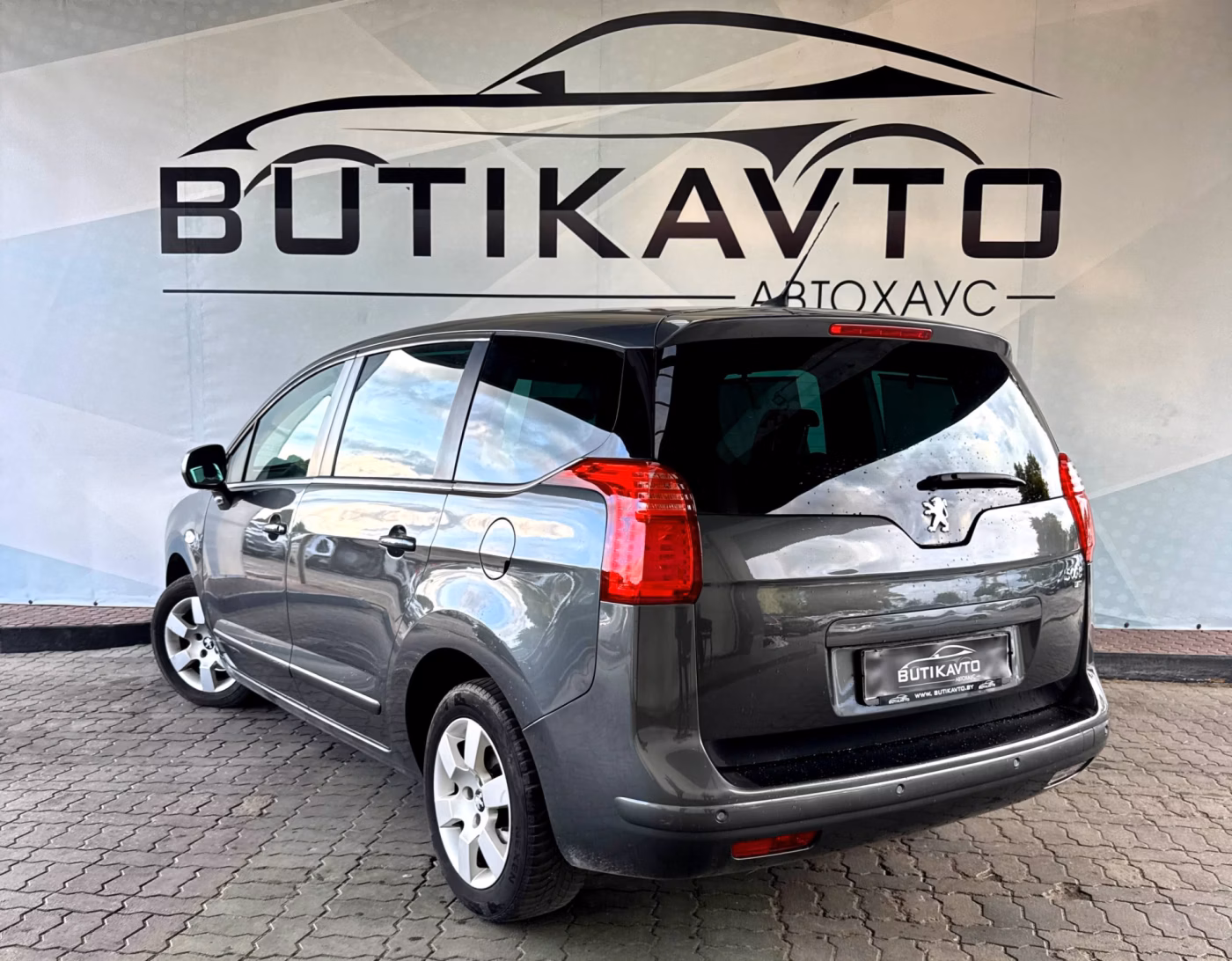 Peugeot 5008 фото 5