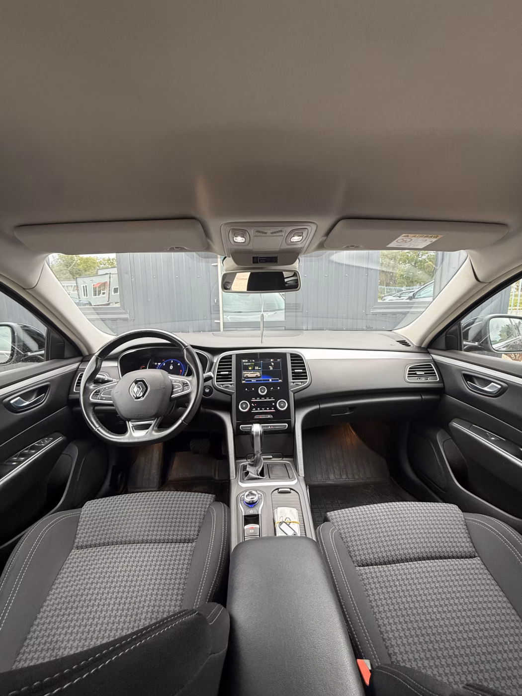 Renault Talisman фото 9