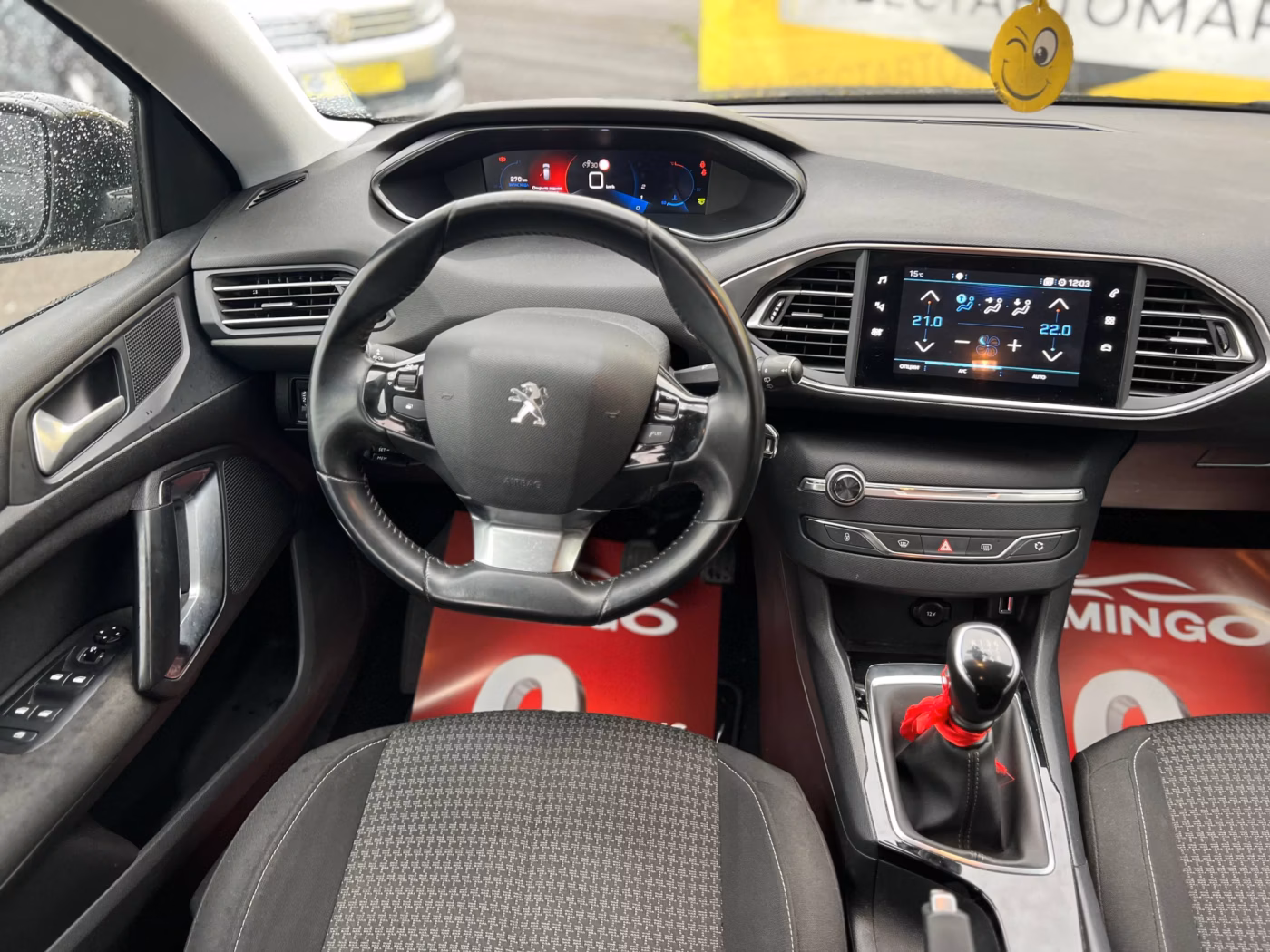 Peugeot 308 фото 14