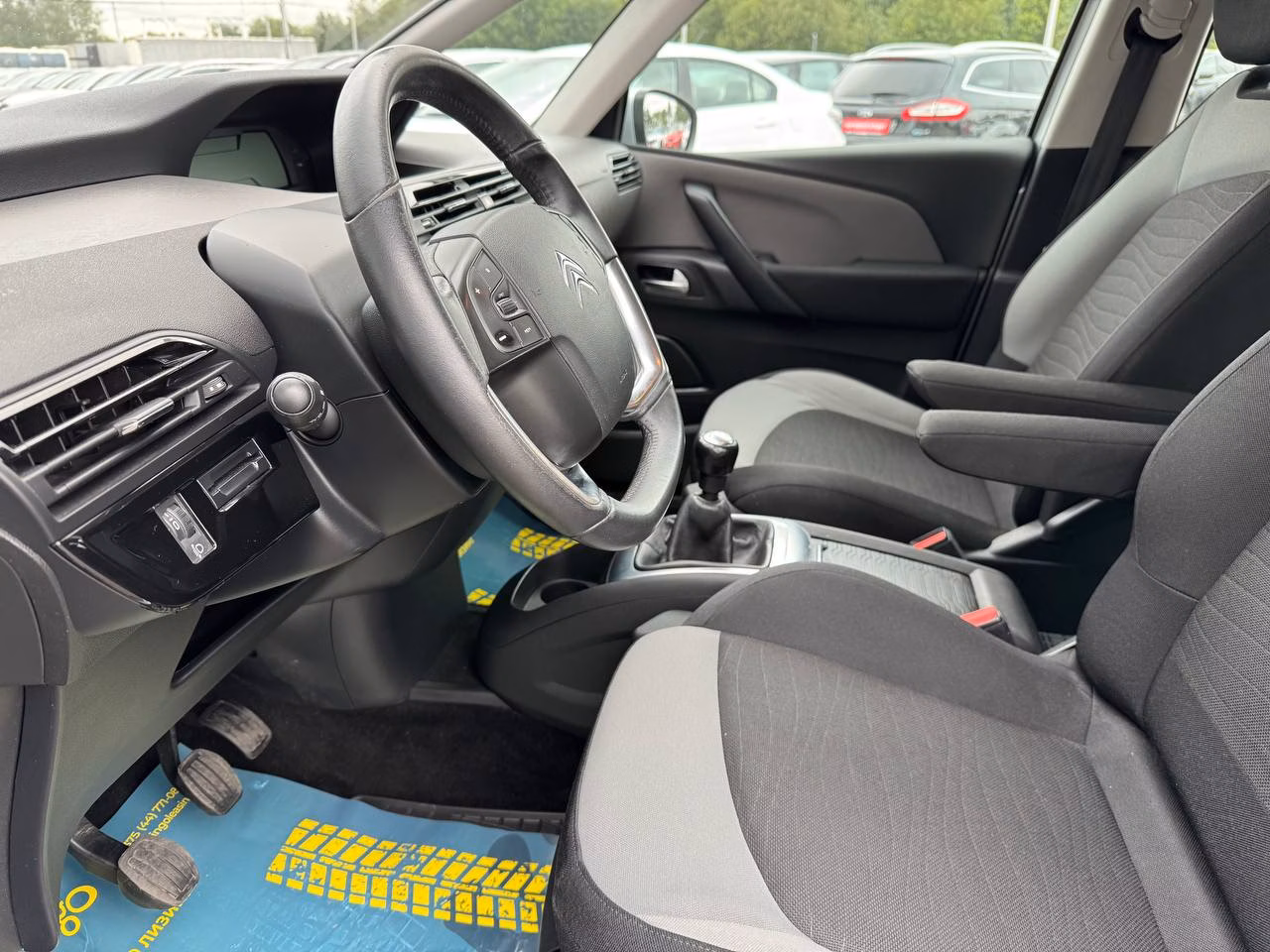 Citroen C4 Grand Picasso фото 9