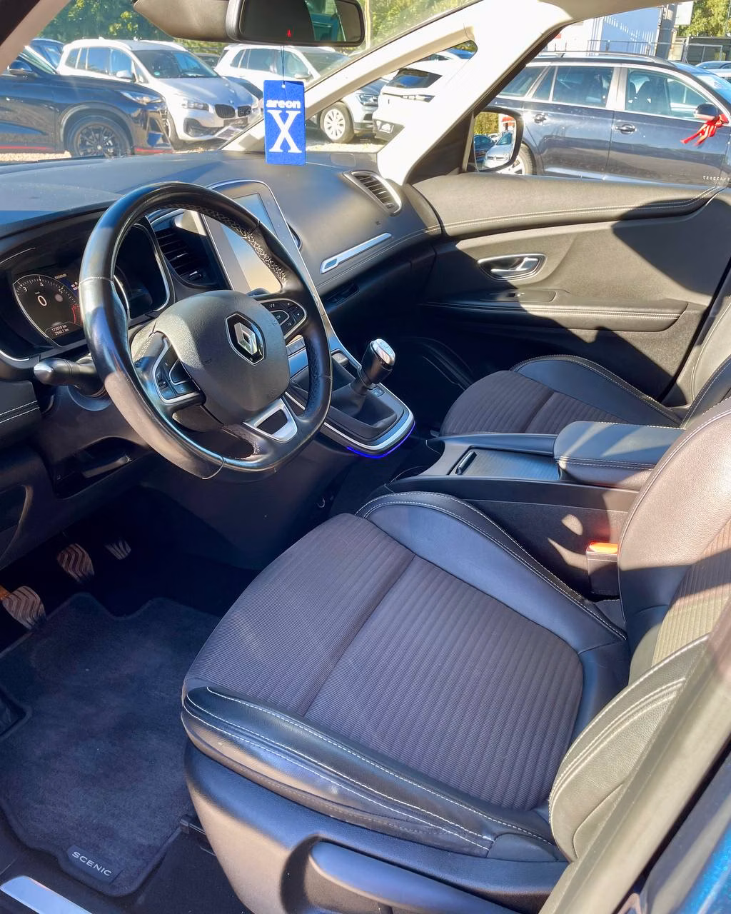 Renault Grand Scenic фото 6