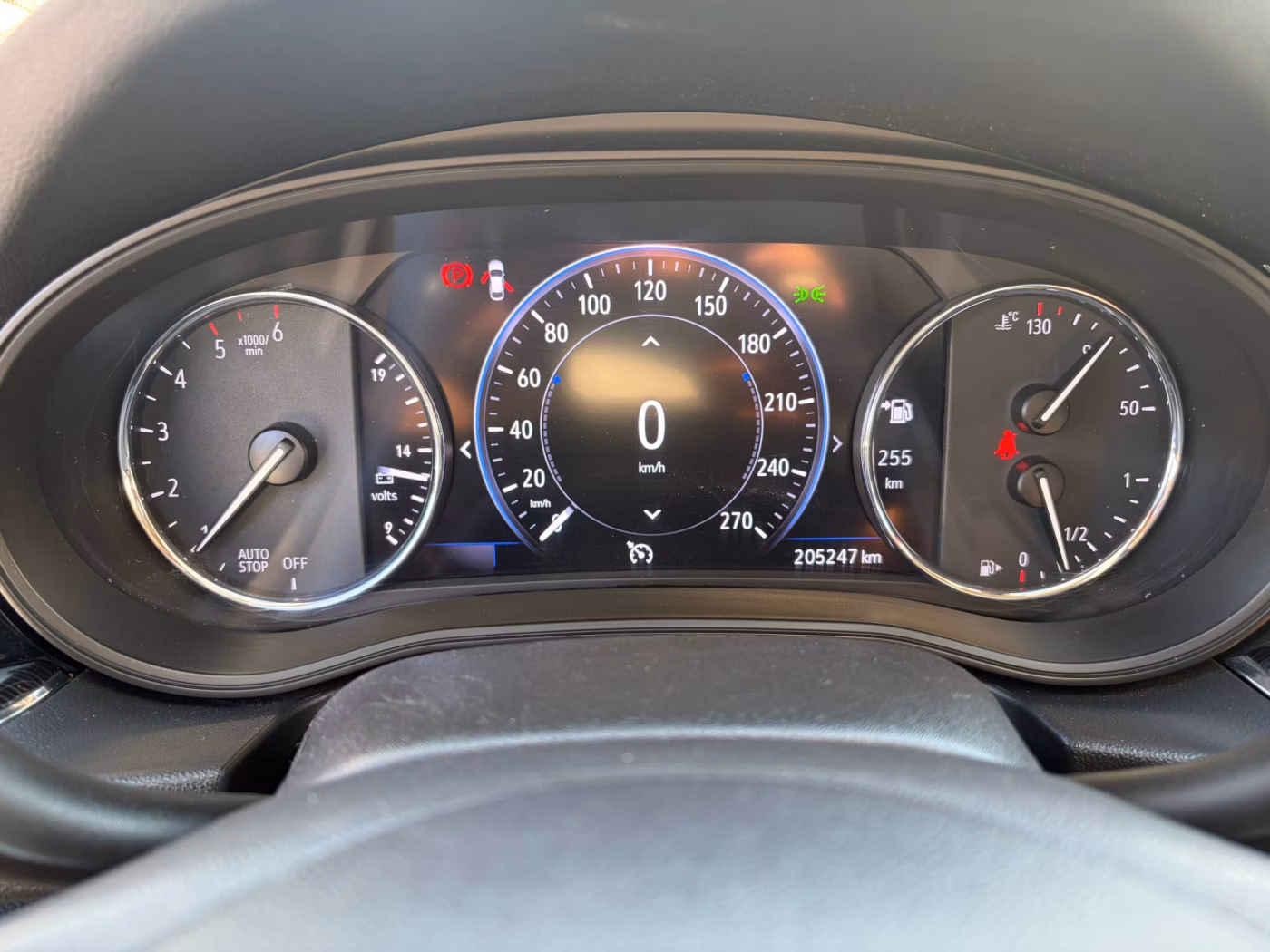Opel Insignia фото 10