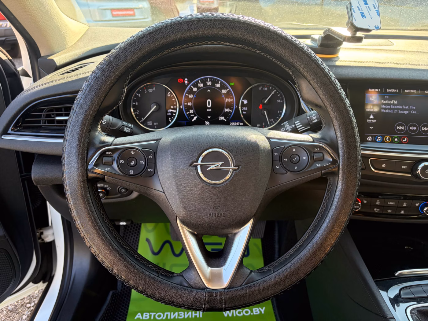 Opel Insignia фото 11