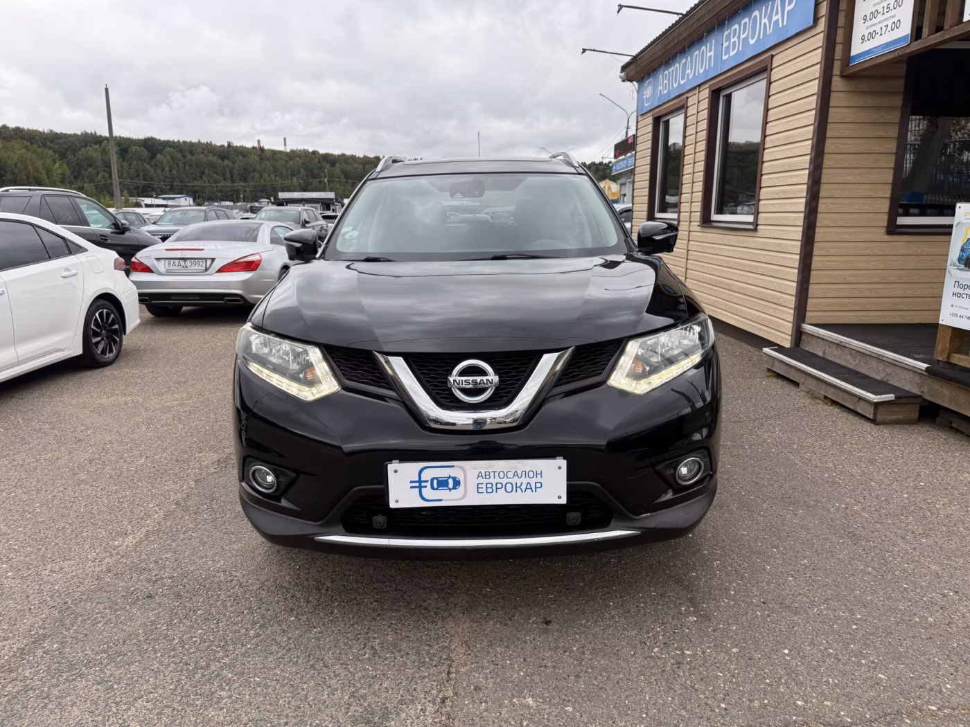 Nissan X-Trail фото 2