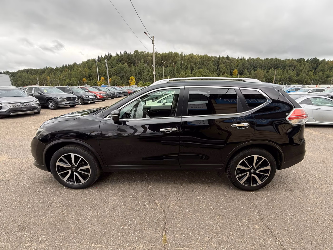 Nissan X-Trail фото 8