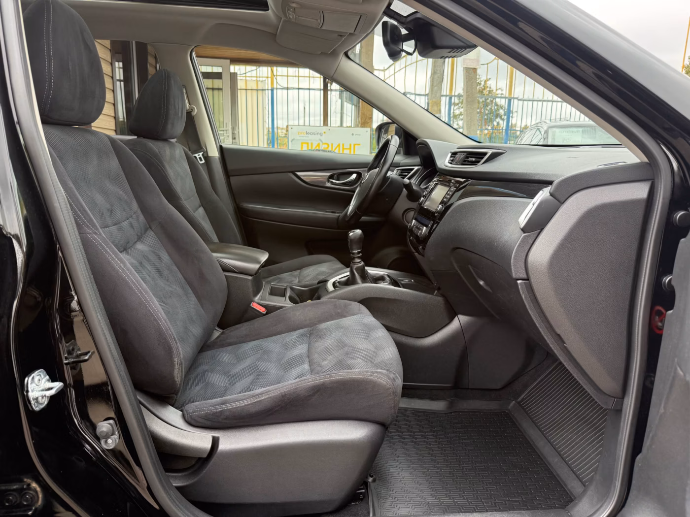Nissan X-Trail фото 17