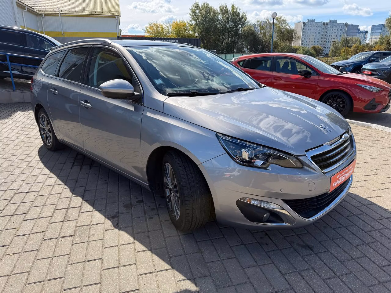 Peugeot 308 фото 4