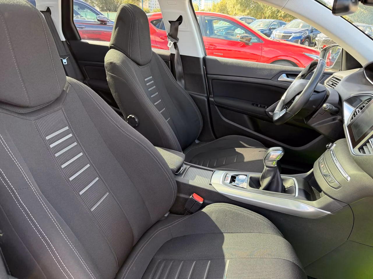 Peugeot 308 фото 19