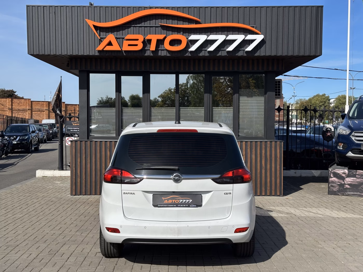 Opel Zafira фото 3