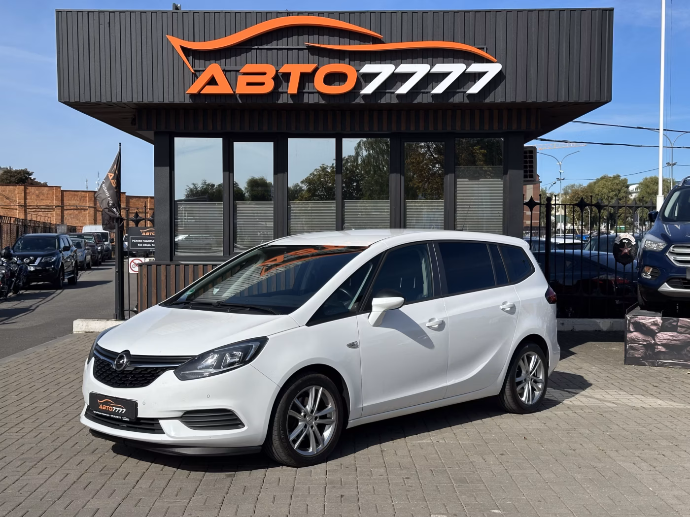 Opel Zafira фото 5