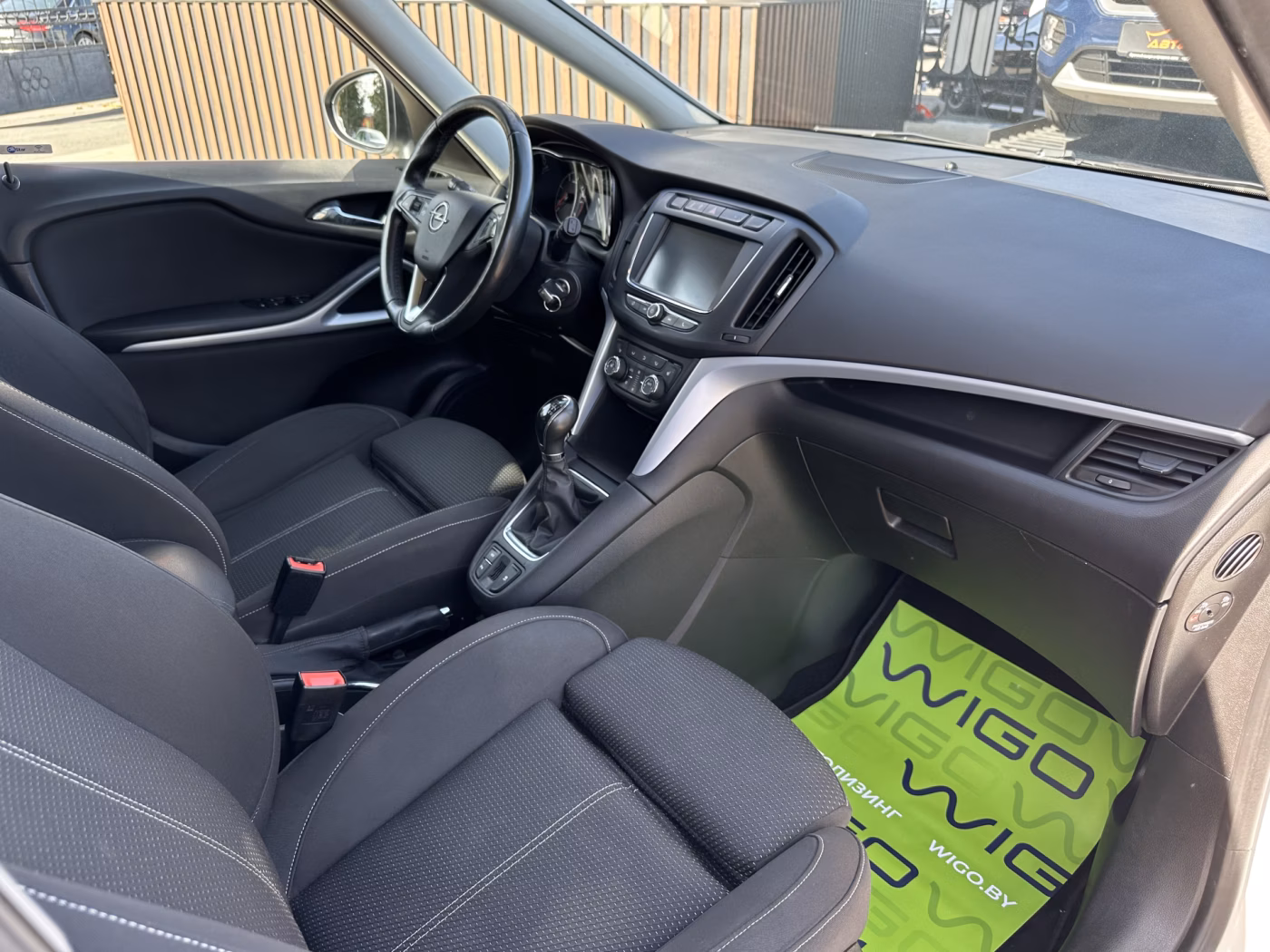Opel Zafira фото 13