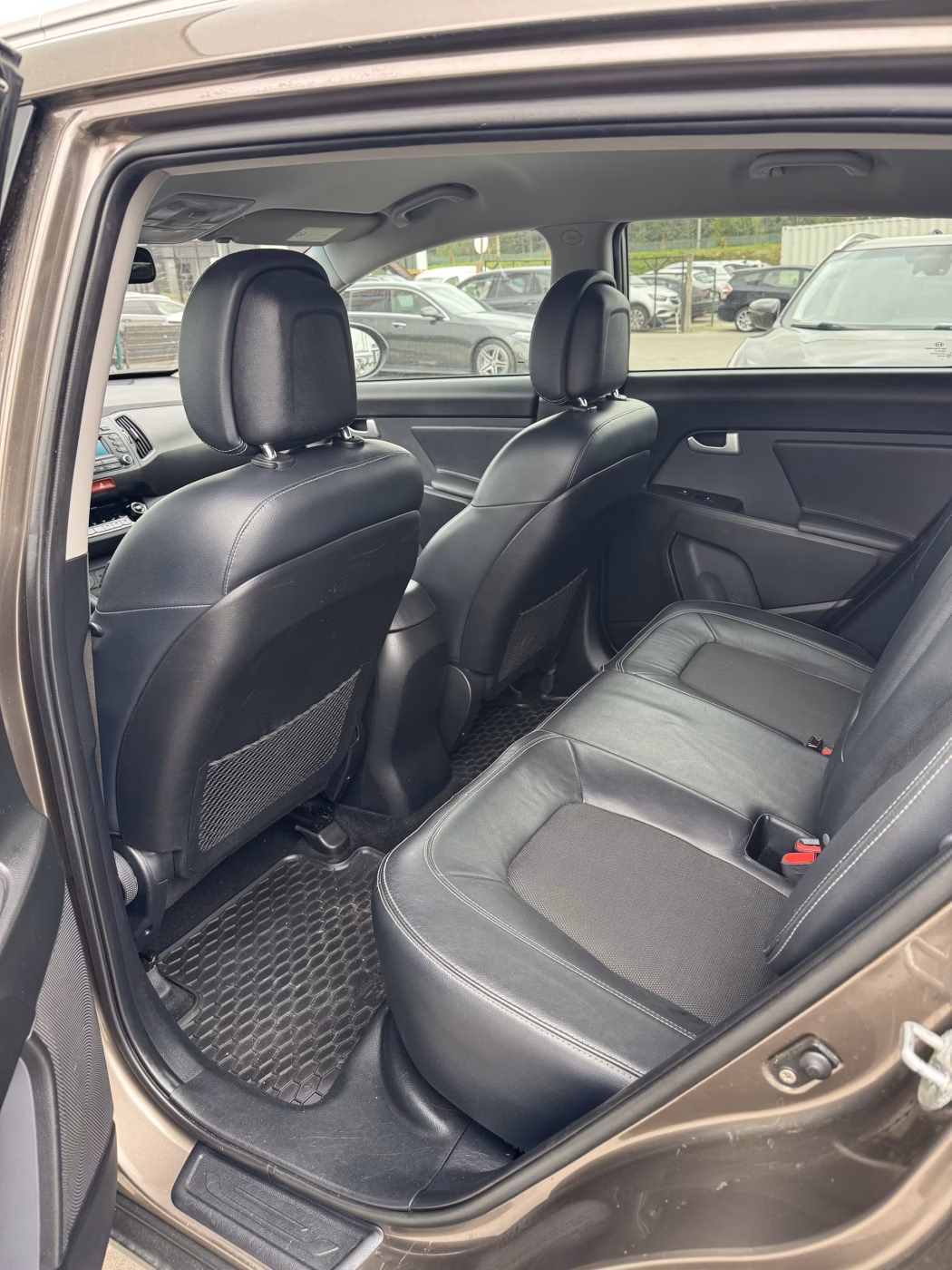 Kia Sportage фото 14