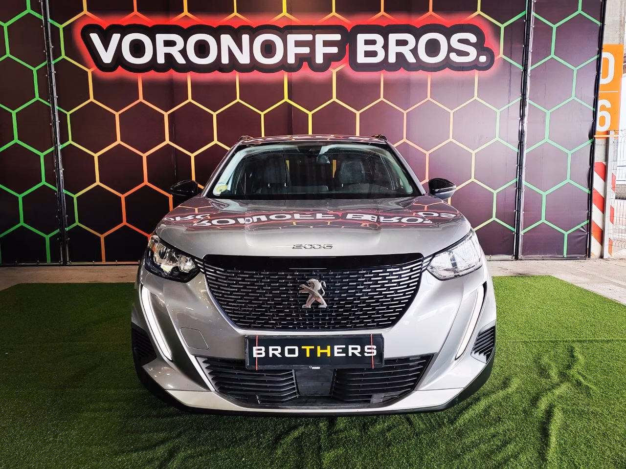 Peugeot 2008 фото 4