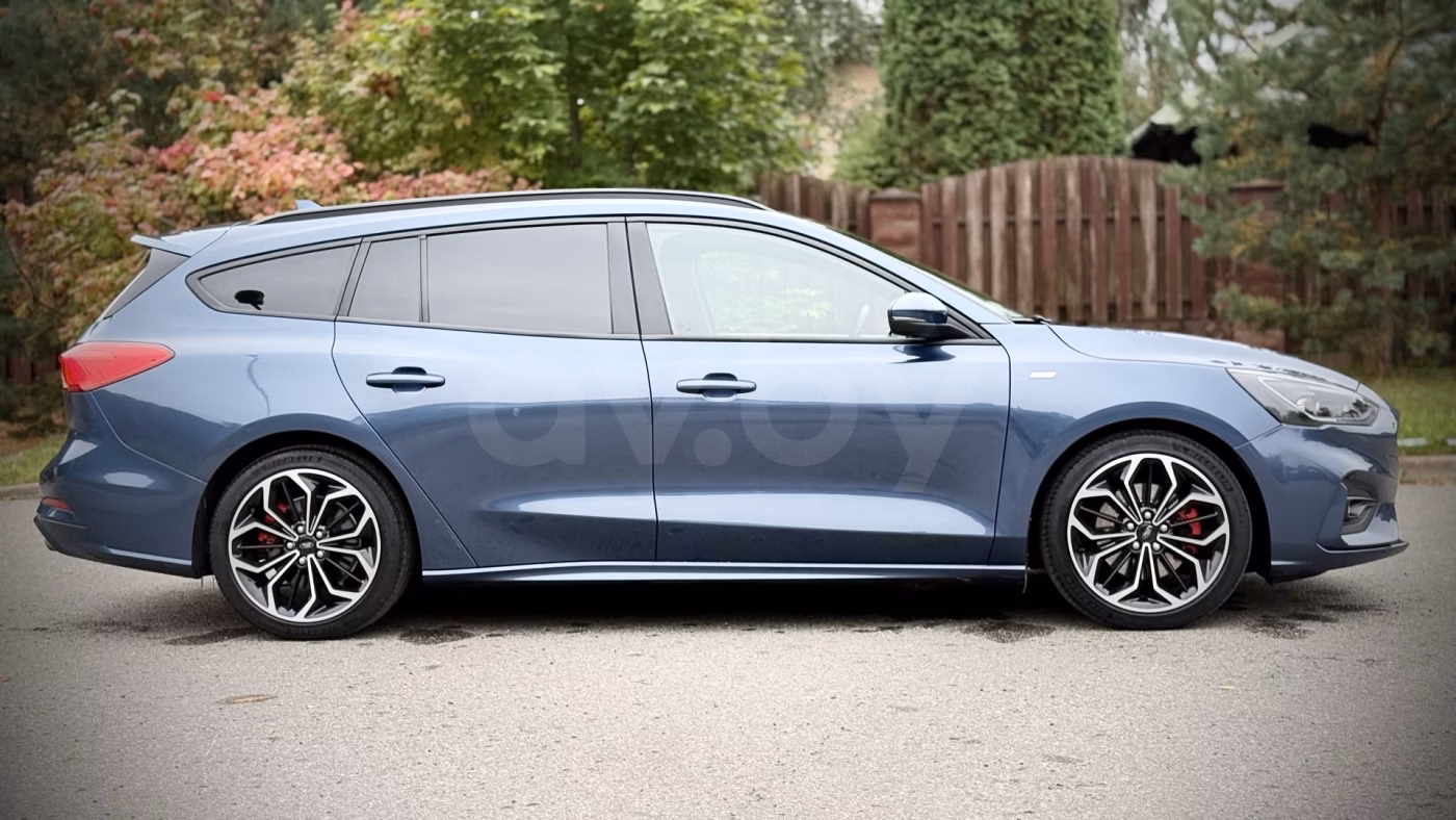 Ford Focus фото 7