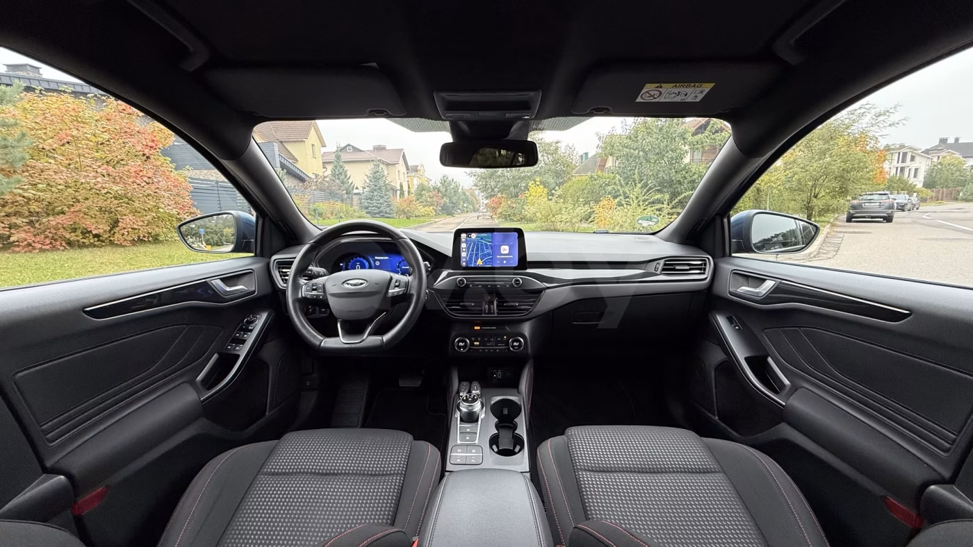 Ford Focus фото 16