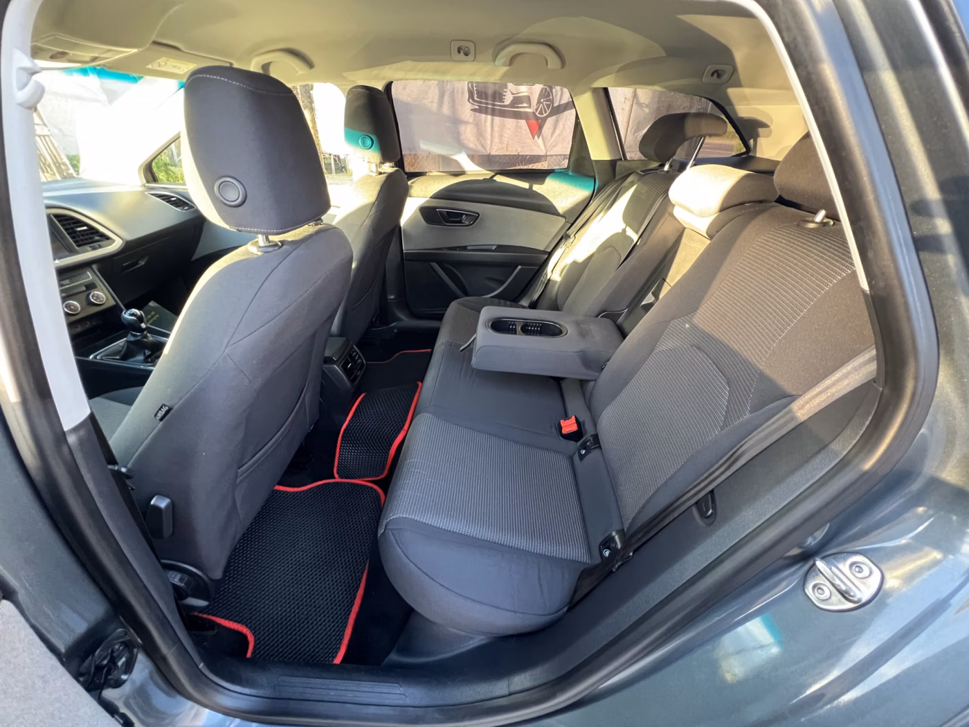 SEAT Leon фото 11