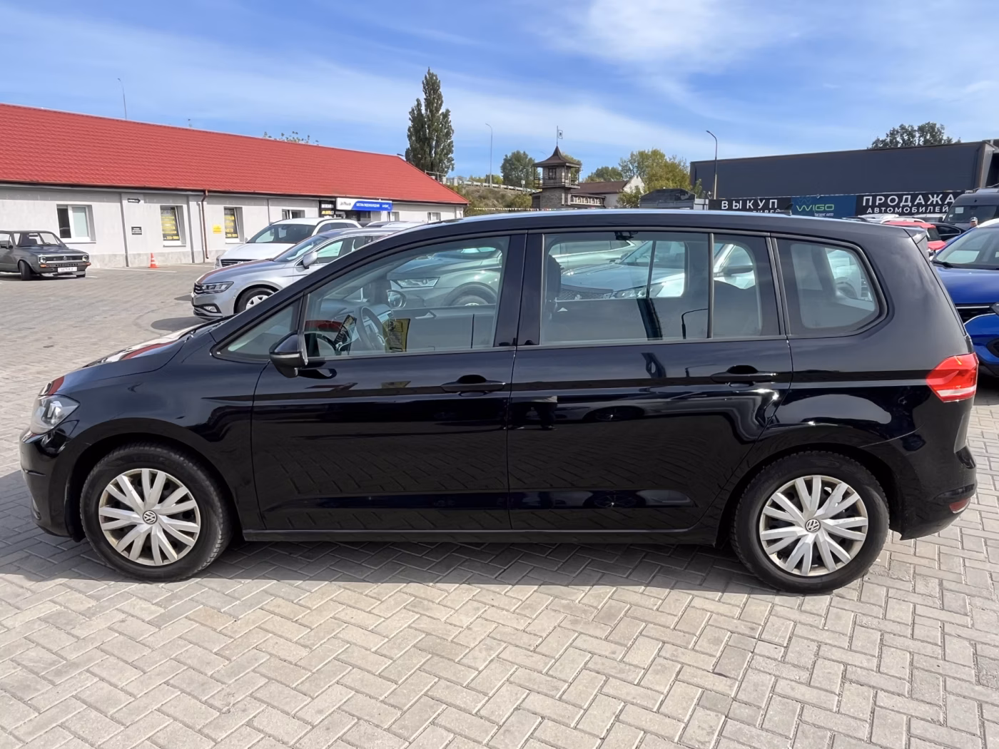 Volkswagen Touran фото 2